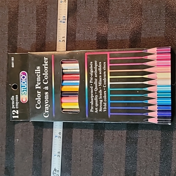 A lot of stationery w/ pencil, pencil crayons,highlighters, pens, all NWT unopen - Picture 4 of 8